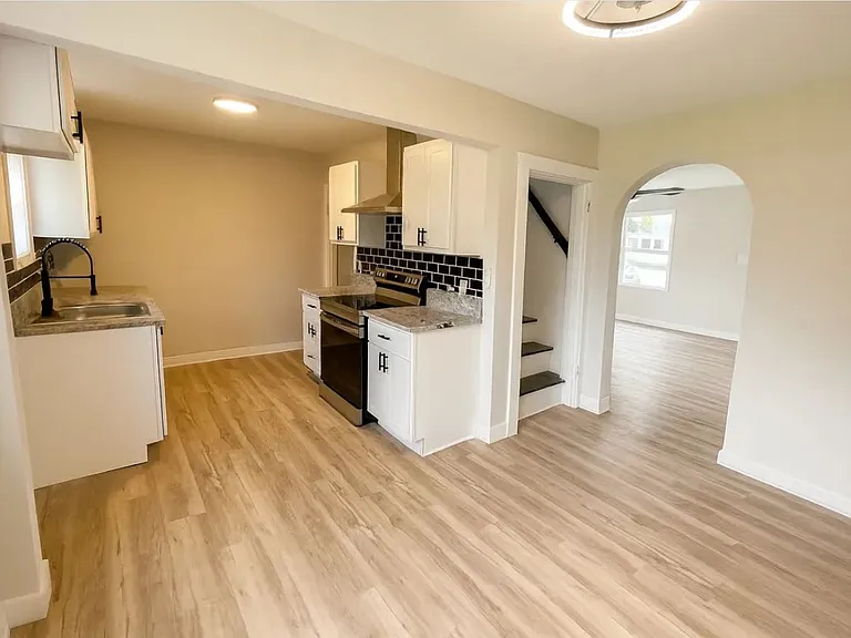 508 S New Madrid St — Photo 4