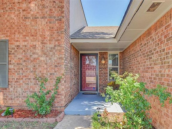 2nd image of 2115 Vanessa Dr