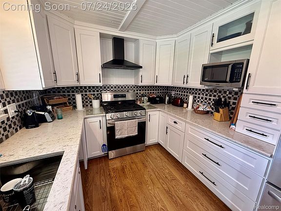 4th image of 42451 Old Bridge Rd