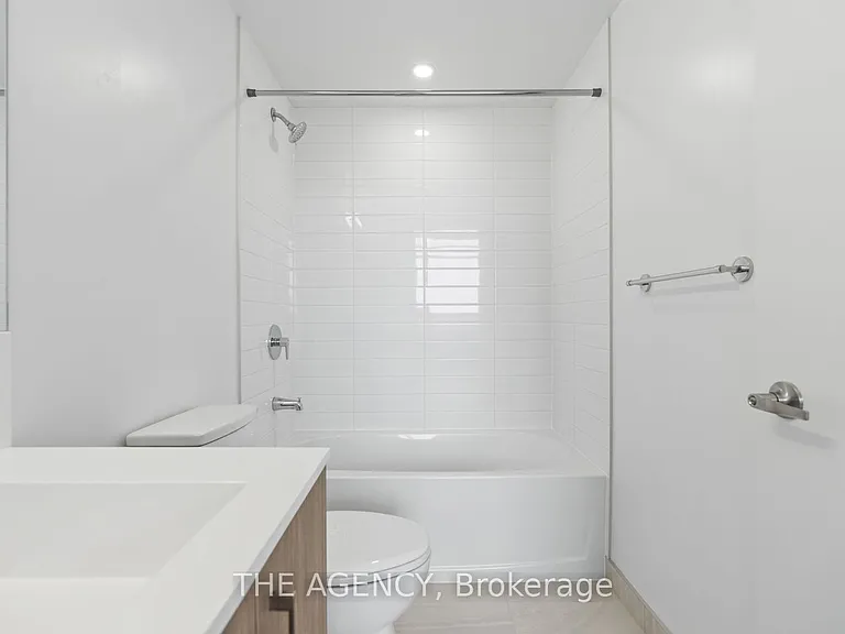 4010 Eglinton Ave W #625 — Photo 20