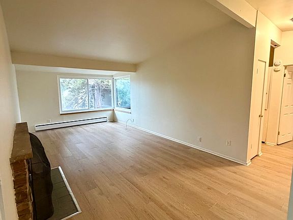 2nd image of 2327 W Plymouth St APT 2