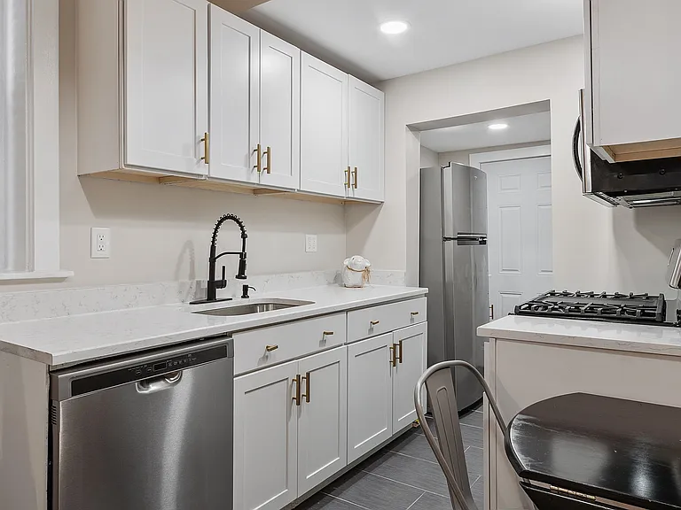 1 Hazel St #23L — Photo 6