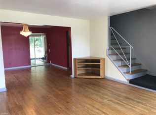 70 Chatsworth Pl, New Rochelle, NY 10801