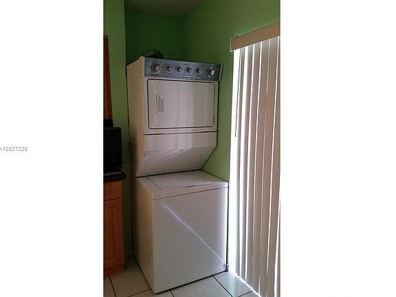 4th image of 5438 W 22nd Ct #3