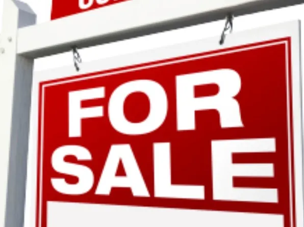 819 Country Club Dr, Clarksville, TN 37043