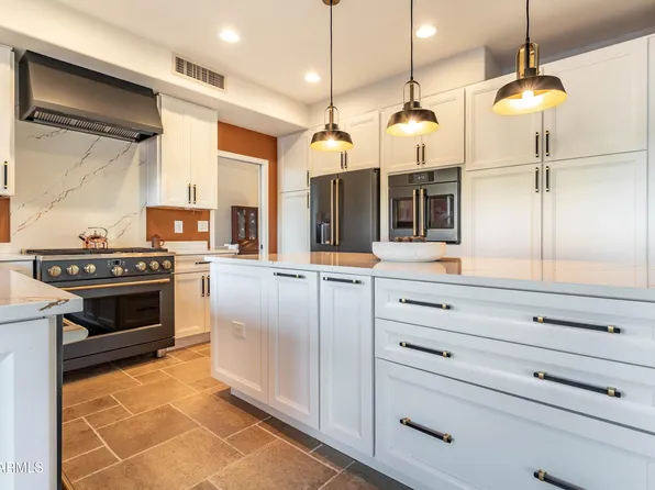 4727 E RANCHO CALIENTE Drive, Cave Creek, AZ 85331