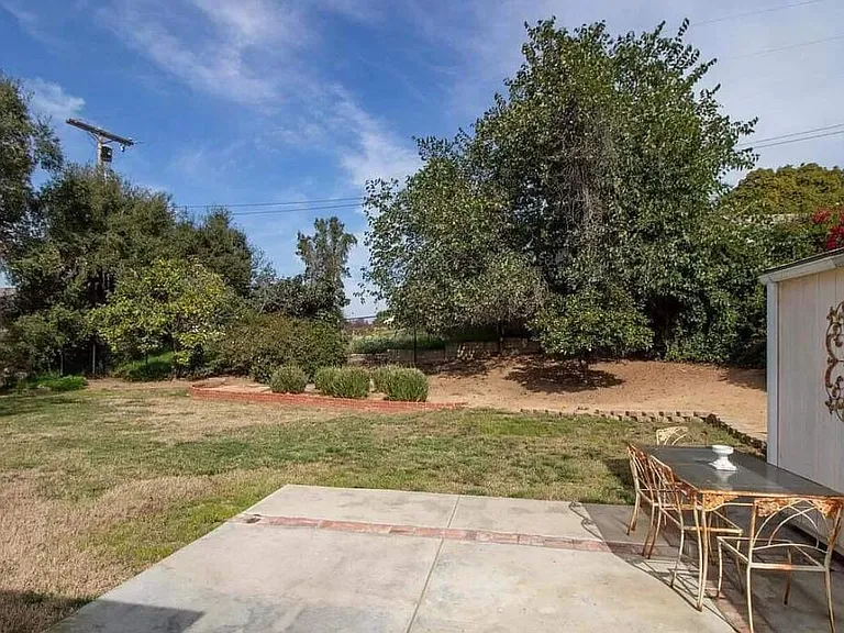 830 Cookie Ln — Photo 15
