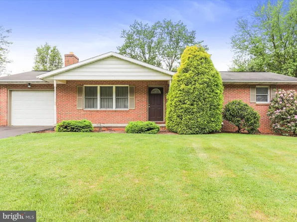 730 Ryan Ln, Greencastle, PA 17225