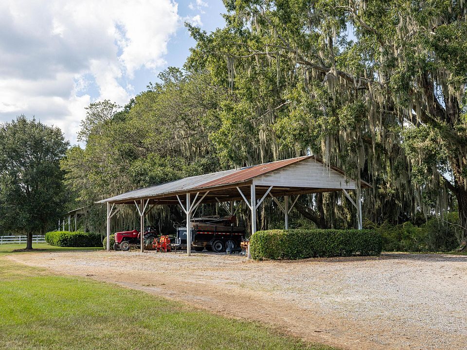 28th image of 1451 River Rd