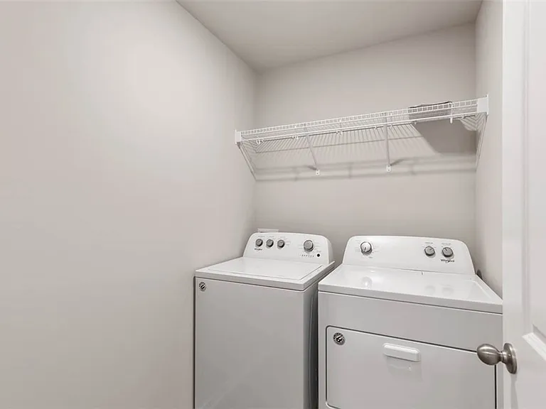 2408 SW Plaza Pkwy — Photo 8