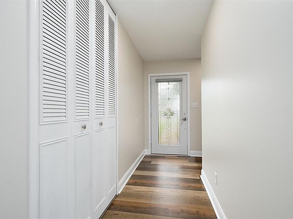 5th image of 3330 Majestic Prince Dr
