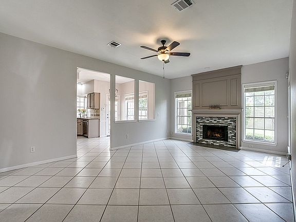 Family / Kitchen