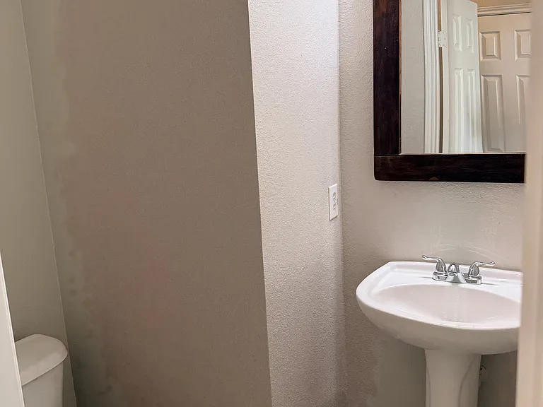 11508 Gloriosa Dr — Photo 7