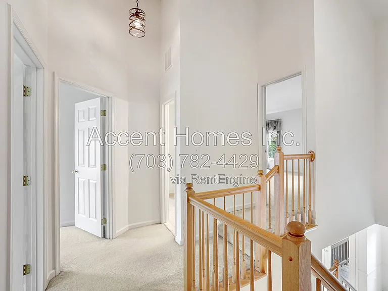 21217 Millwood Sq — Photo 26