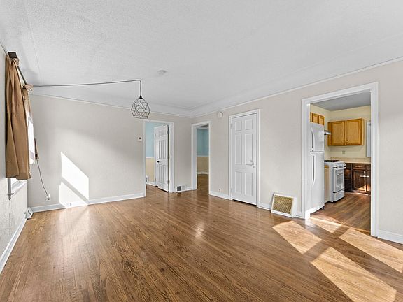 4th image of 3500 Morgan Ave N