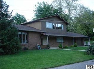 988 E South Ridge Dr, Brownstown, IN 47220