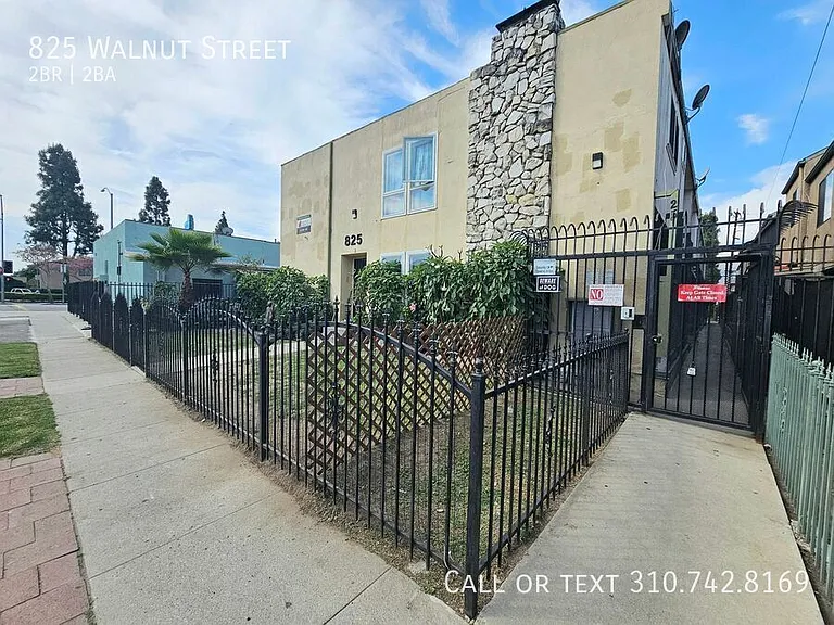 825 Walnut St — Photo 12