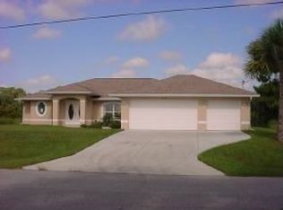 2757 Town Ter, North Port, FL 34286