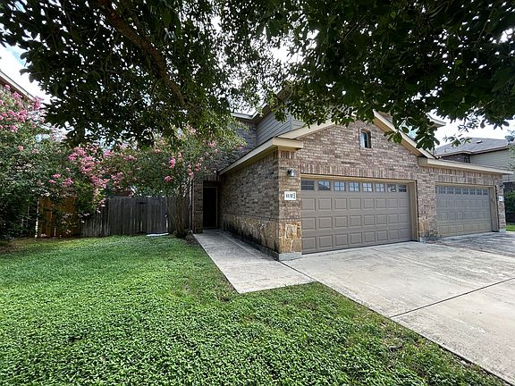 2nd image of 1137 Brown Rock Dr