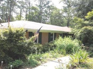 1985 Woodland Dr, Macon, GA 31211