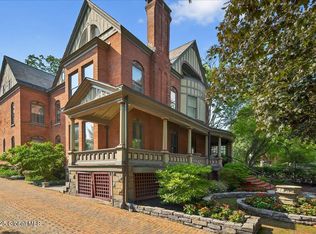 605 N Broadway, Saratoga Springs, NY 12866