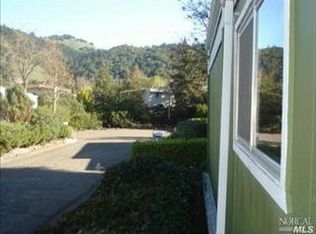 70 Oakcreek Ct, Santa Rosa, CA 95409