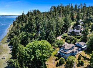 1231 Sutherland Dr, Cowichan Valley, BC V0R 1N2