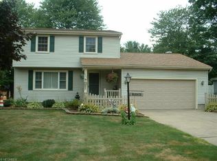 4557 Sheffield Dr, Youngstown, OH 44515