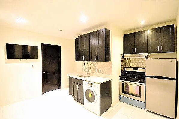 1st image of 10 Manhattan Ave #C2