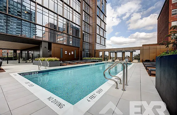 Rented by EXR | media 23