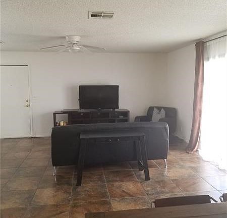 4th image of 4650 Kelly Barry Way