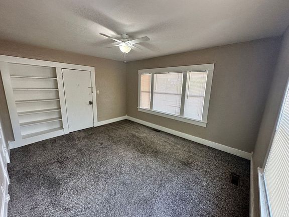 4th image of 715 Asp Ave #715/2