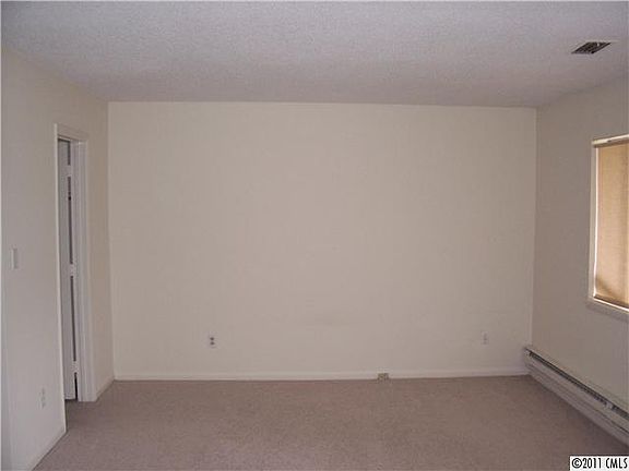 2nd image of 3653 Maple Glen Ln