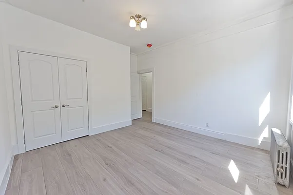 Rented by Compass | media 20