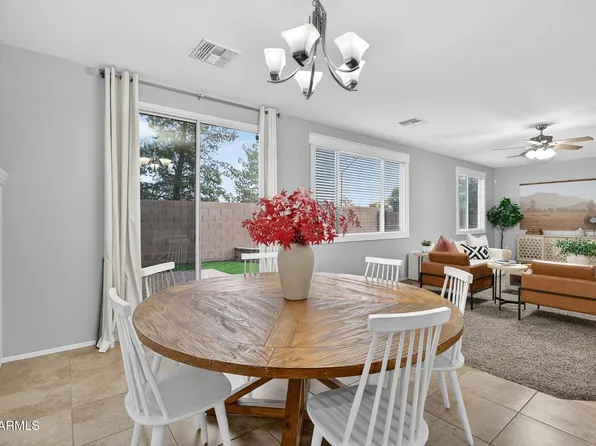 4052 E Milky Way, Gilbert, AZ 85295