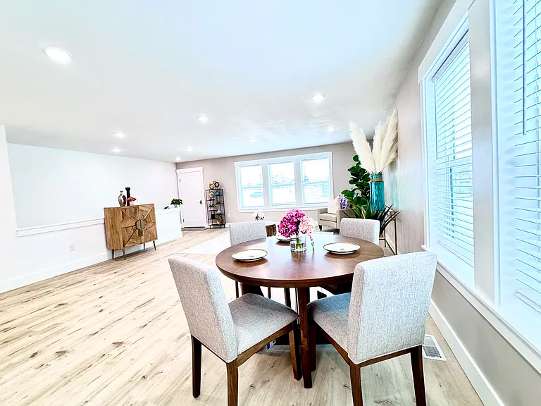 3217 Reynard Ln — Photo 8