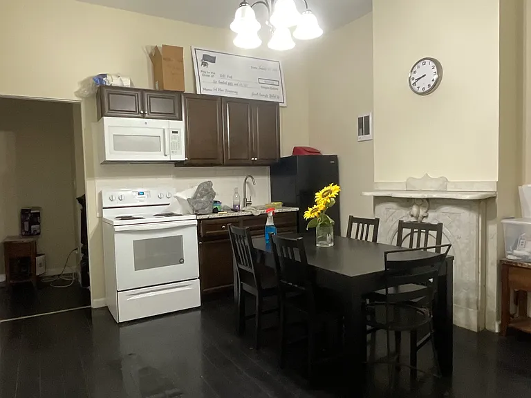 3319 Hamilton St — Photo 12