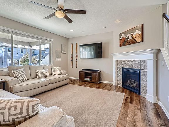 3rd image of 1722 Pioneer Cir