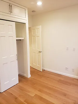 Rented by Skyline Realty LLC II | media 23