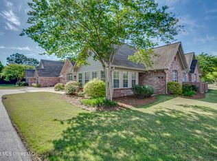 501 Charmant Pl, Ridgeland, MS 39157