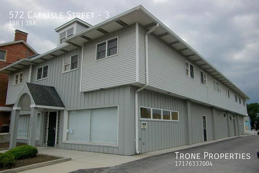 1 bed, $1,050 — Photo 1
