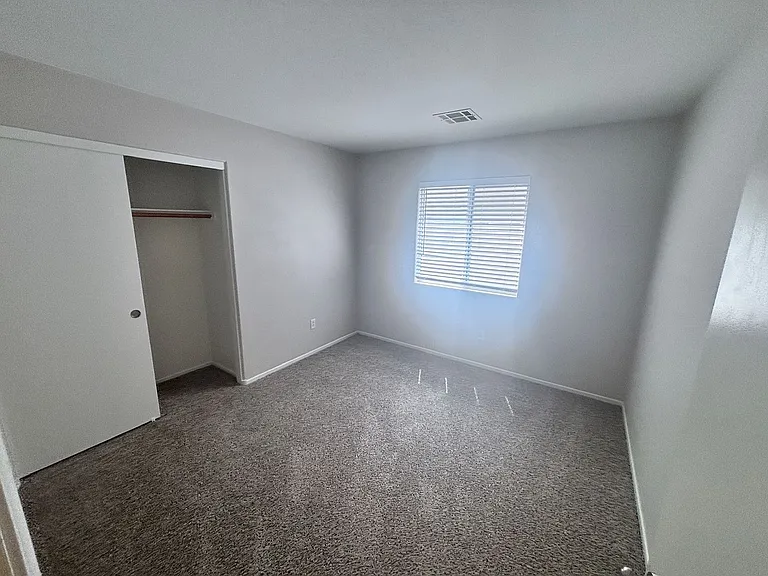 4912 Whispering Spring Ave — Photo 25