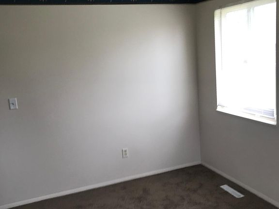4th image of 9333 Gerald Dr