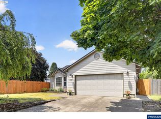 4037 Lansdowne Ct NE, Salem, OR 97305