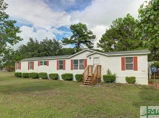 506 Red Bird Dr, Springfield, GA 31329