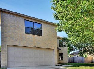 1902 Grassland Dr, Leander, TX 78641