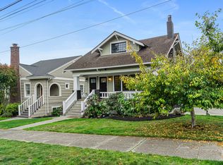 1001 N 49th St #B, Seattle, WA 98103