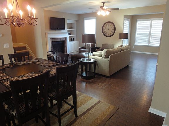 2nd image of 4220 Laurel Creek Ct SE