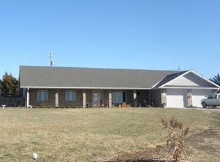 409 Hilltop Dr, Hanover, KS 66945