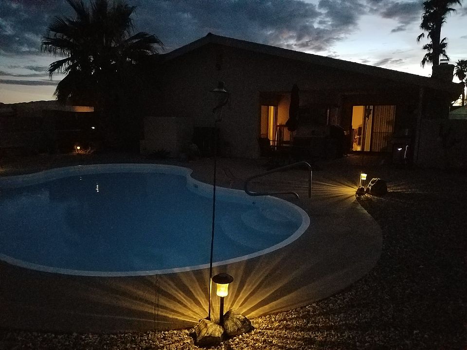 1st image of 208 Acoma Blvd S